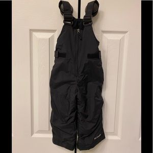 Columbia snowbib